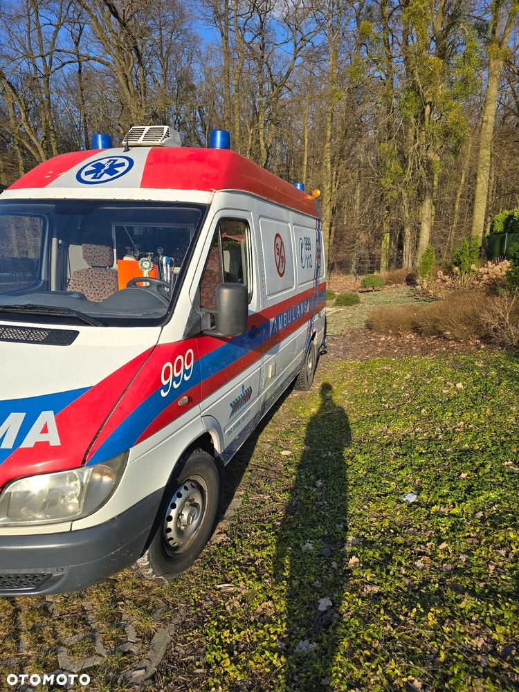 Mercedes-Benz Sprinter - 14