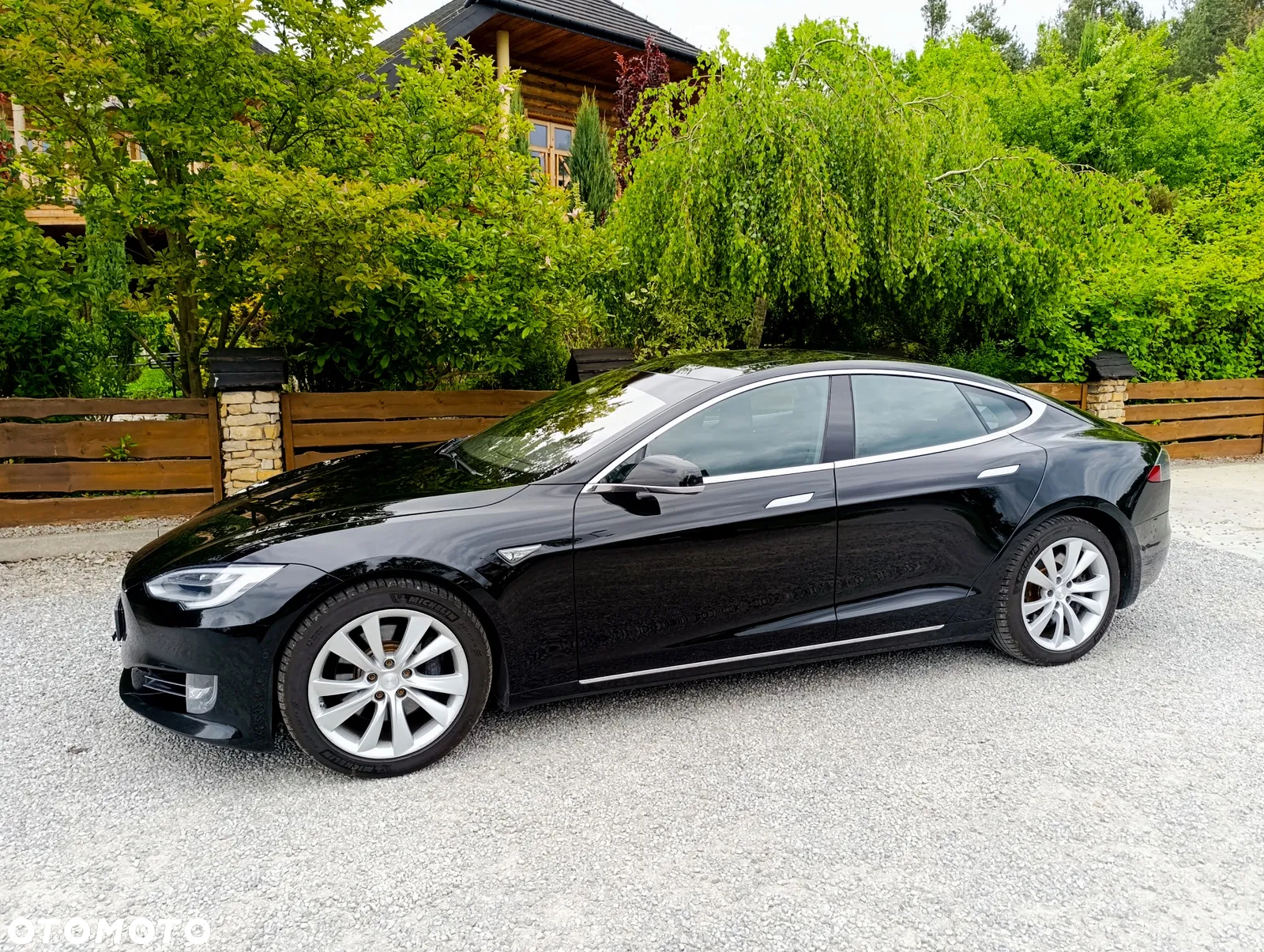 Tesla Model S Long Range Plus - 27
