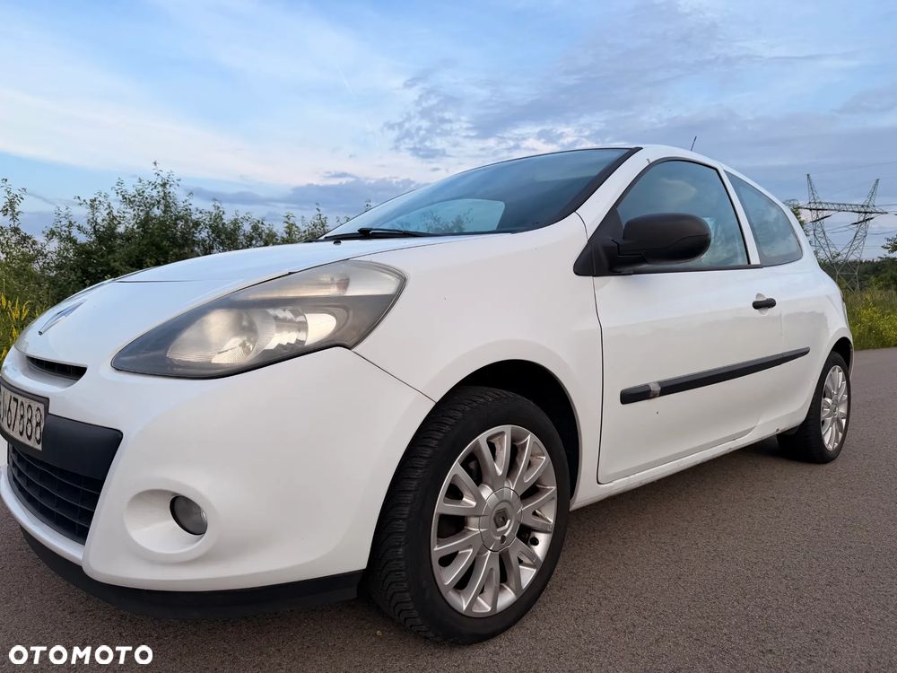 Renault Clio 1.5 dCi 90 FAP Dynamique - 14