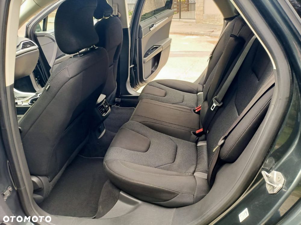 Ford Mondeo 2.0 TDCi STart-Stopp PowerShift-Aut Titanium - 11