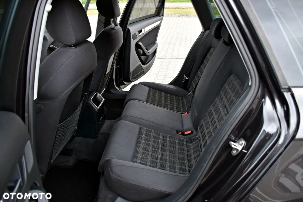Audi A4 Avant 1.8 TFSI Ambition - 28