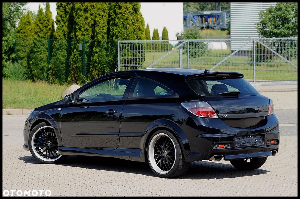 Opel Astra OPC - 14