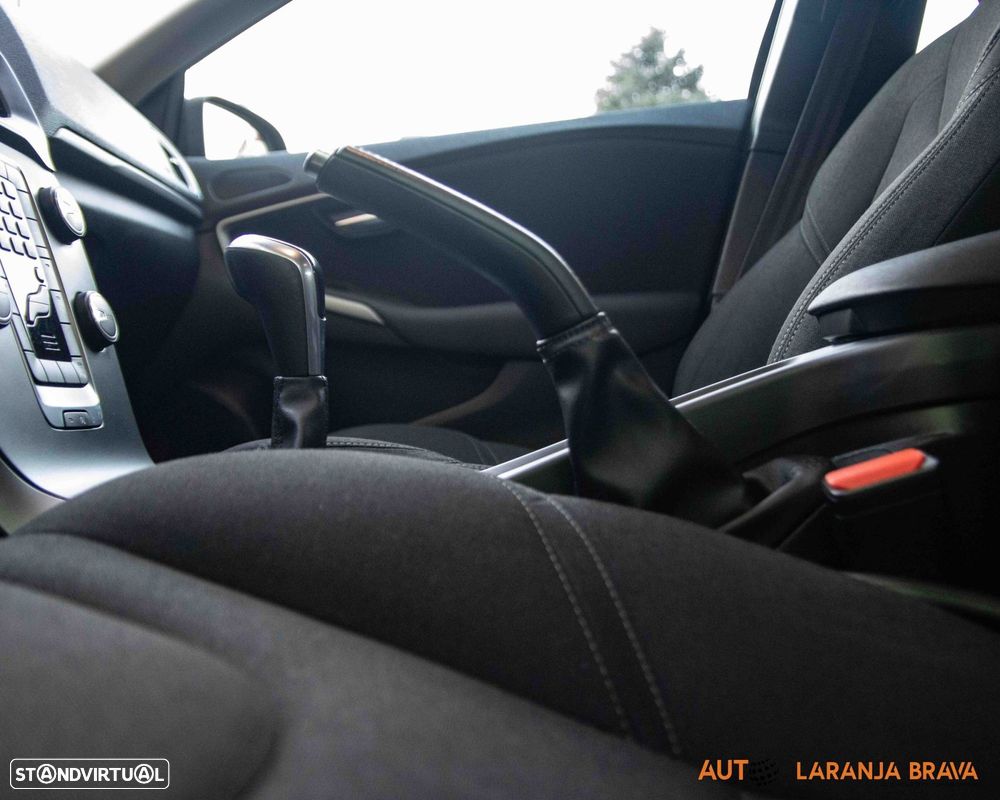 Volvo V40 D2 Kinetic - 20