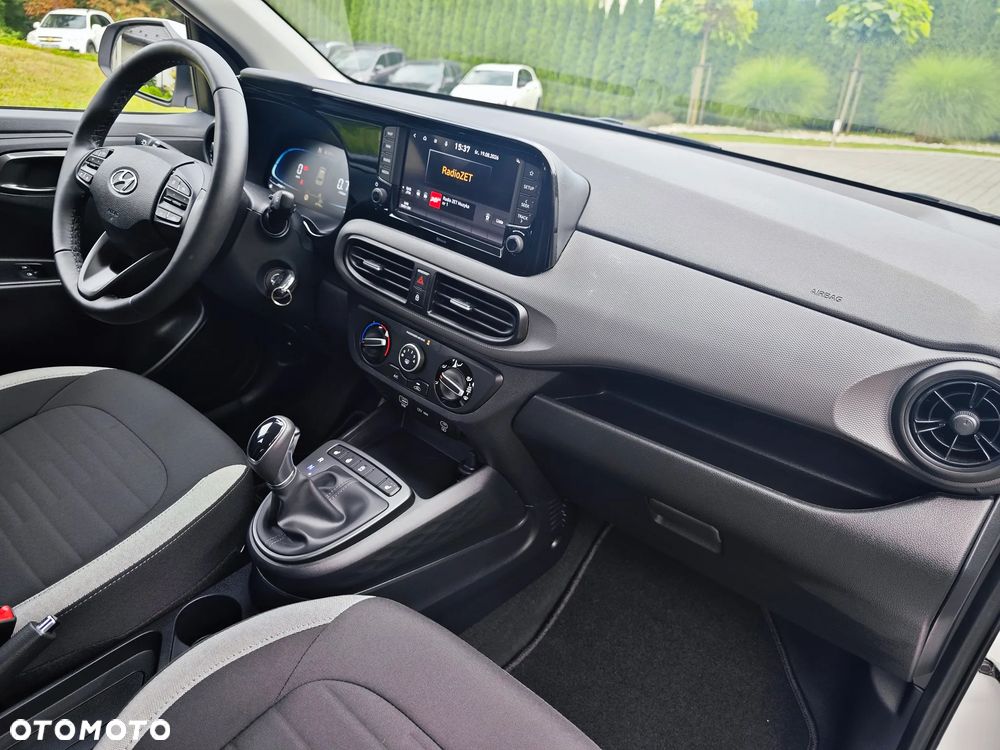 Hyundai i10 1.0 AMT Trend - 20