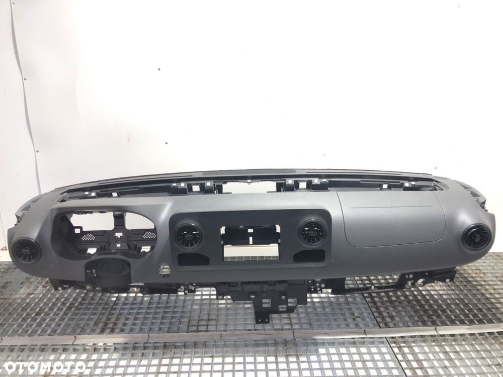 KOKPIT  MERCEDES-BENZ SPRINTER 3,5-t Tourer Bus (B907) 2018 - 2022 317 CDI (907.731, 907.733, - 1