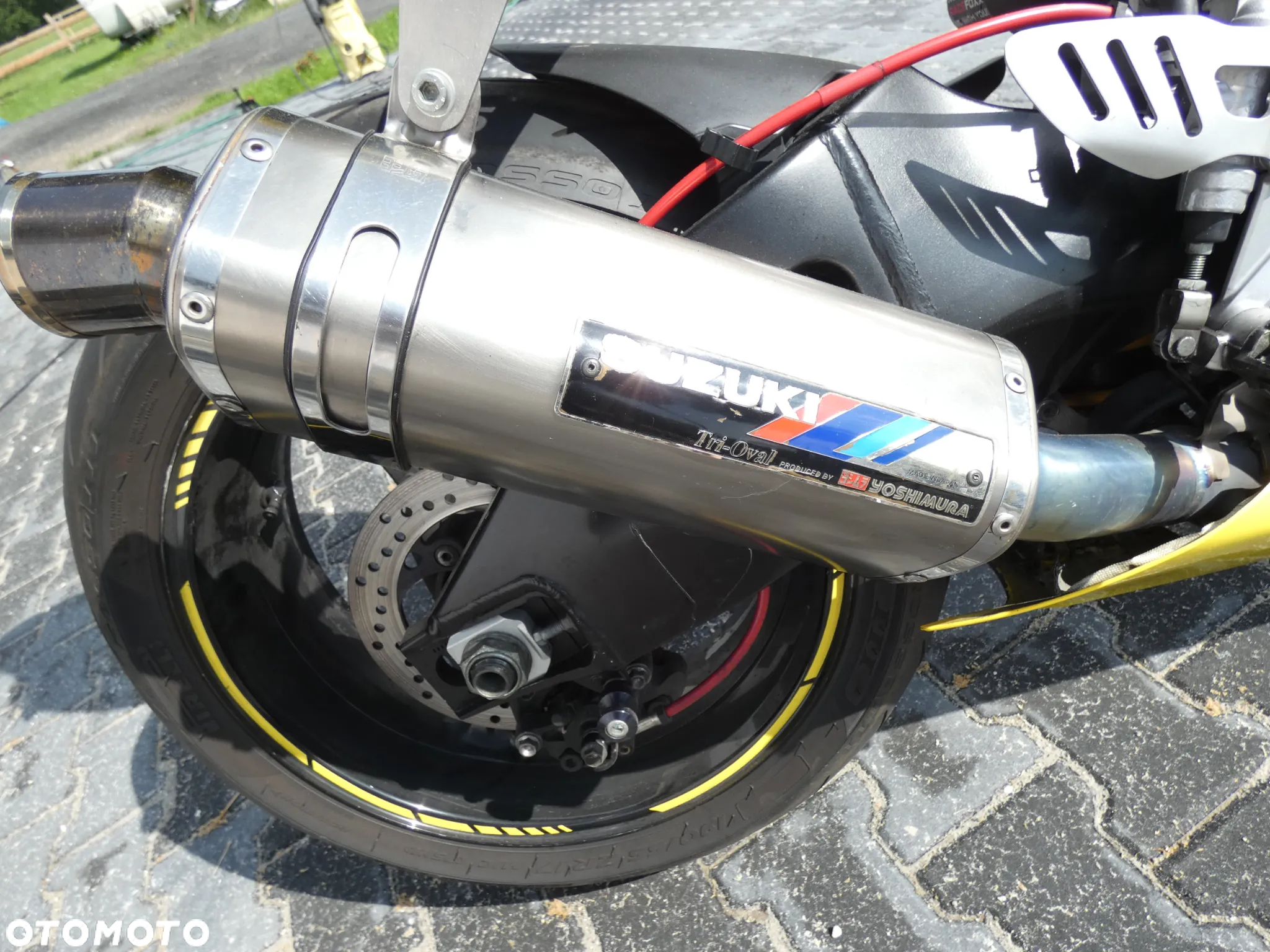 Suzuki GSX-R - 12