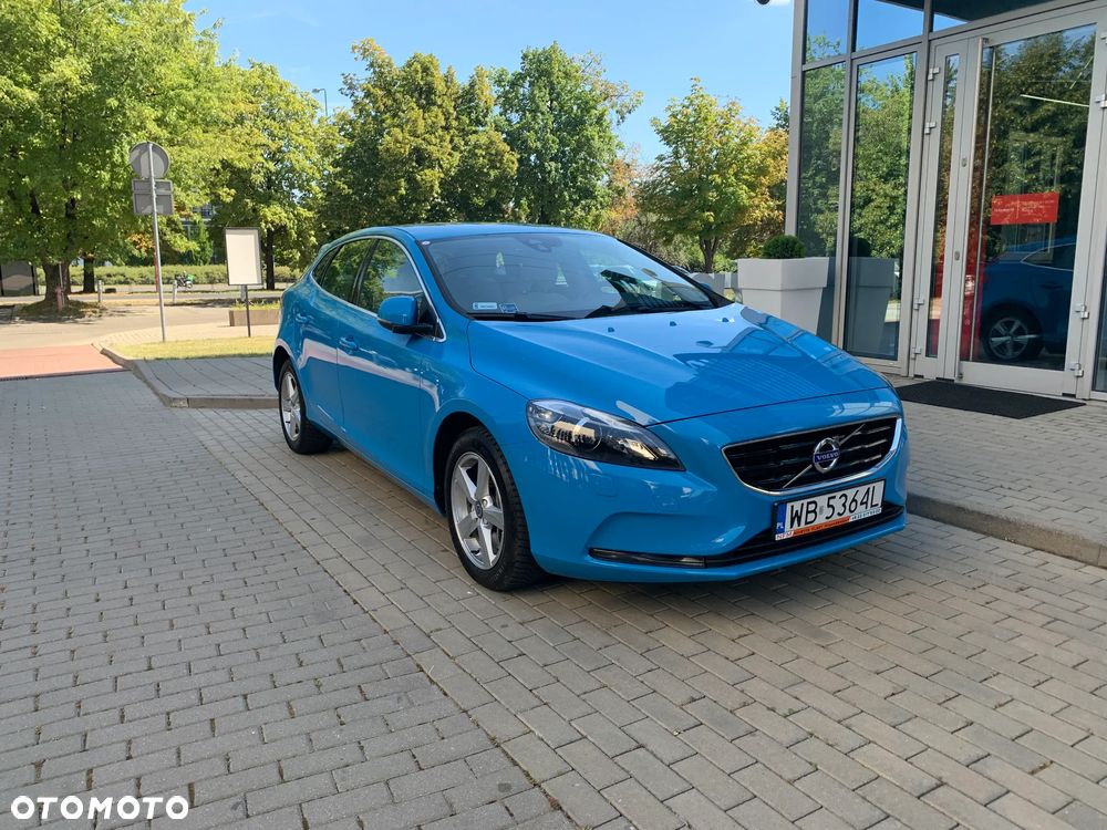 Volvo V40 T3 Drive-E Momentum - 3