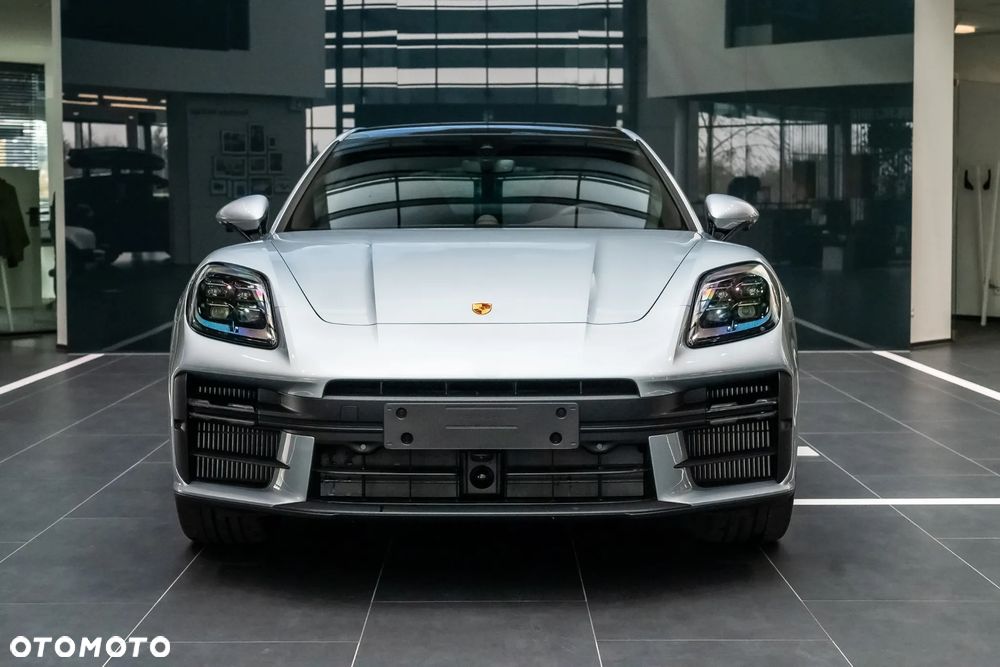 Porsche Panamera 4 - 9