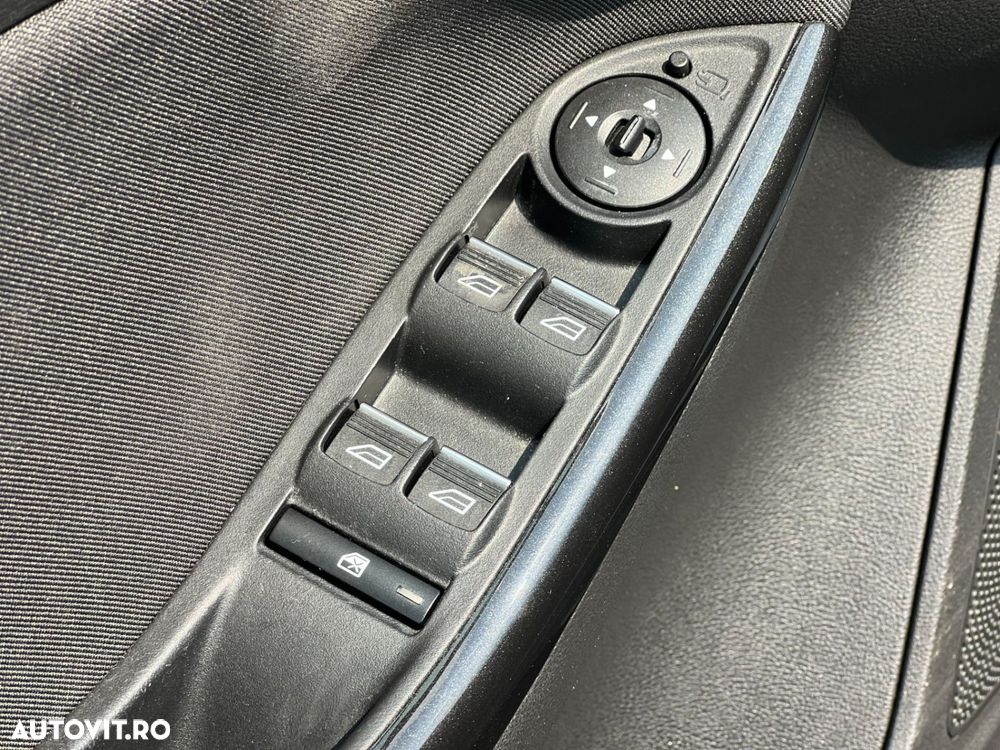 Ford Focus 1.5 EcoBoost Titanium Business - 9