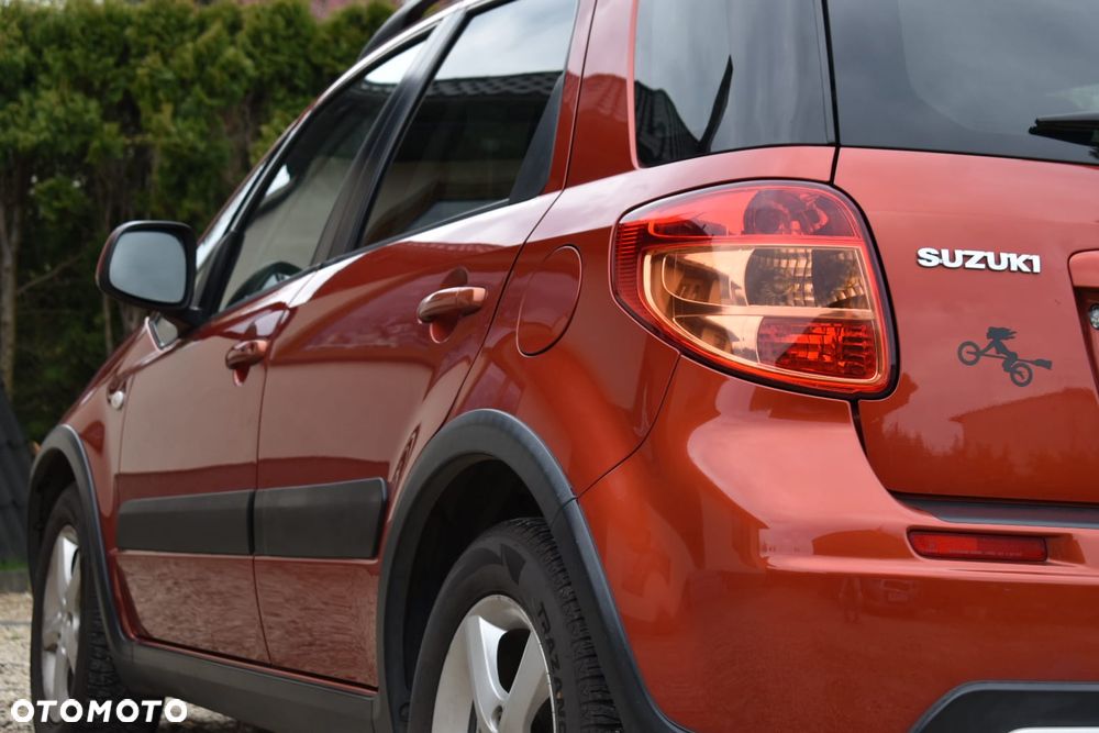 Suzuki SX4 1.6 GS / Premium - 7