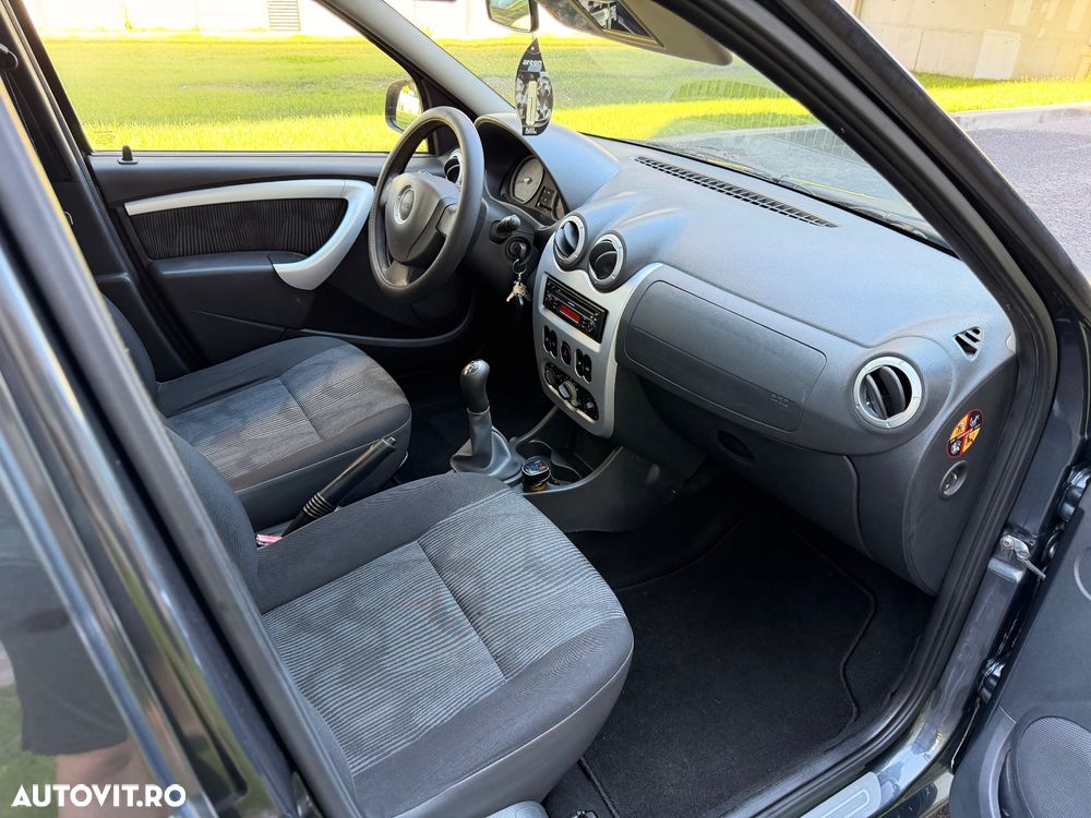 Dacia Logan MCV K90 1.6 16v Laureate - 18