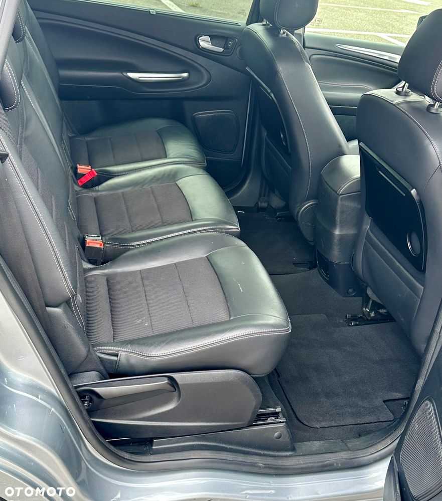 Ford S-Max 2.0 TDCi DPF Titanium X - 14