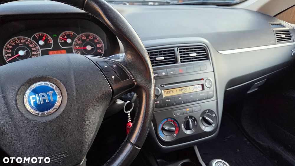 Fiat Grande Punto 1.4 16V Active - 8