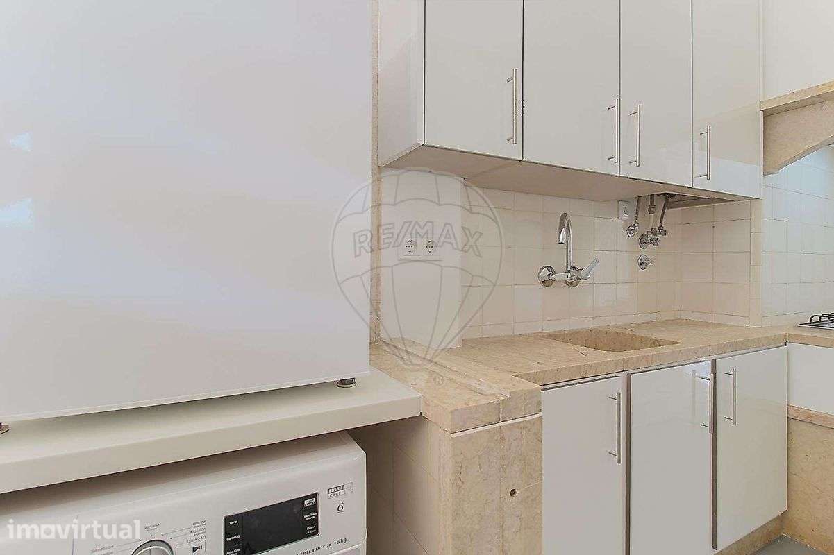 Apartamento T1 para arrendamento - Grande imagem: 2/15