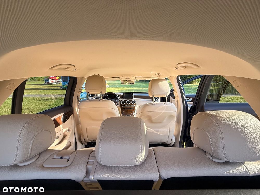 Mercedes-Benz GLC 250 4-Matic - 25