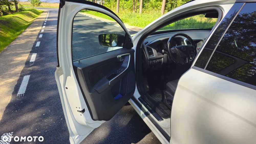 Volvo XC 60 D3 Base - 12