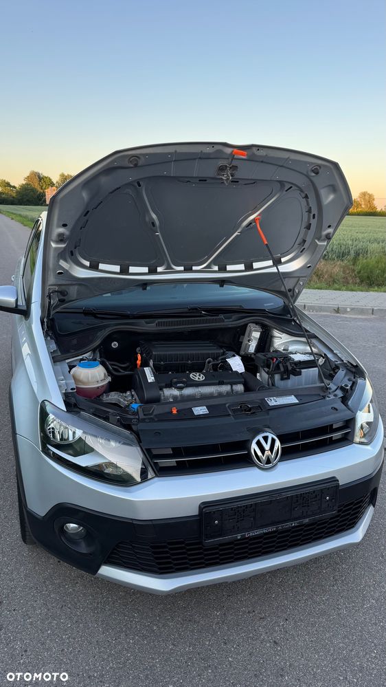 Volkswagen Polo Cross - 14