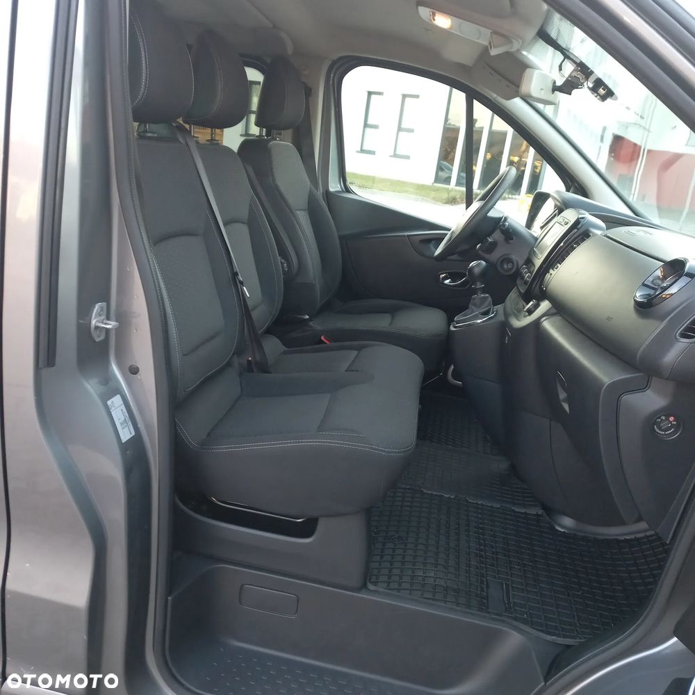Opel Vivaro L2H1 2,9t Elegance Business - 18