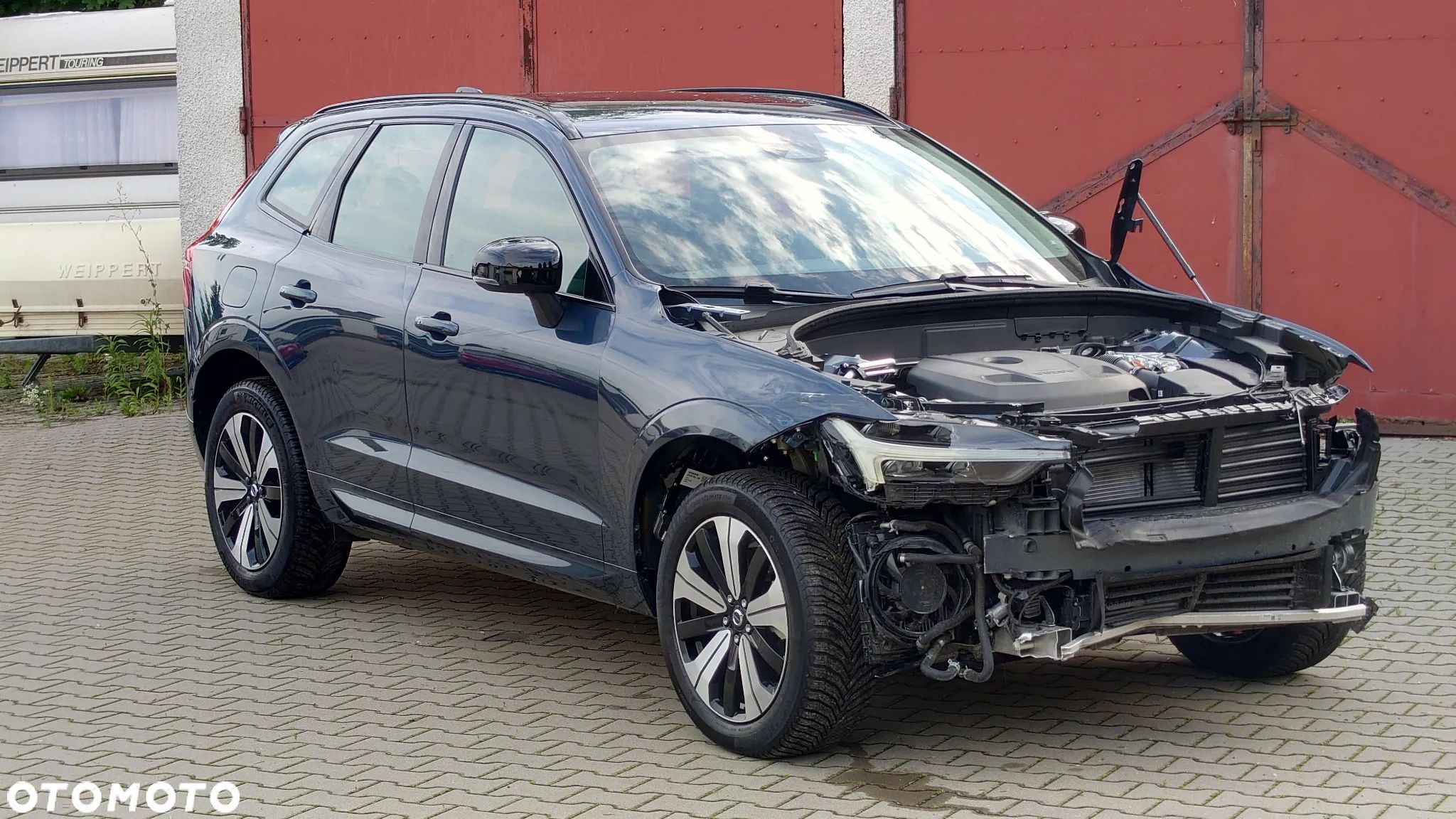 Volvo XC 60 T6 AWD Plug-in Hybrid Plus Dark - 1