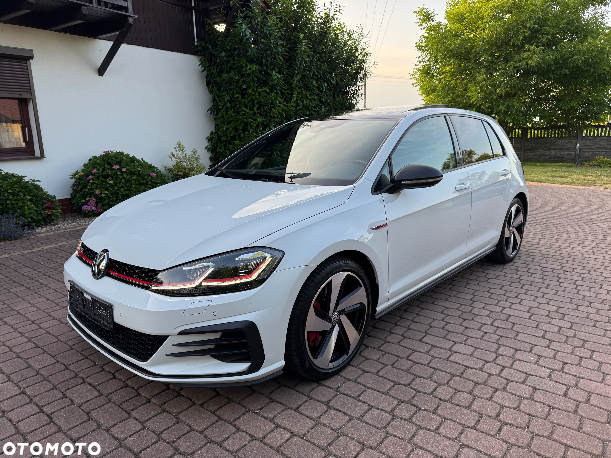 Volkswagen Golf VII 2.0 TSI BMT GTI Performance DSG - 2