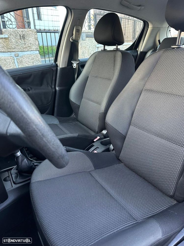 Peugeot 207 1.4 16V Active - 6