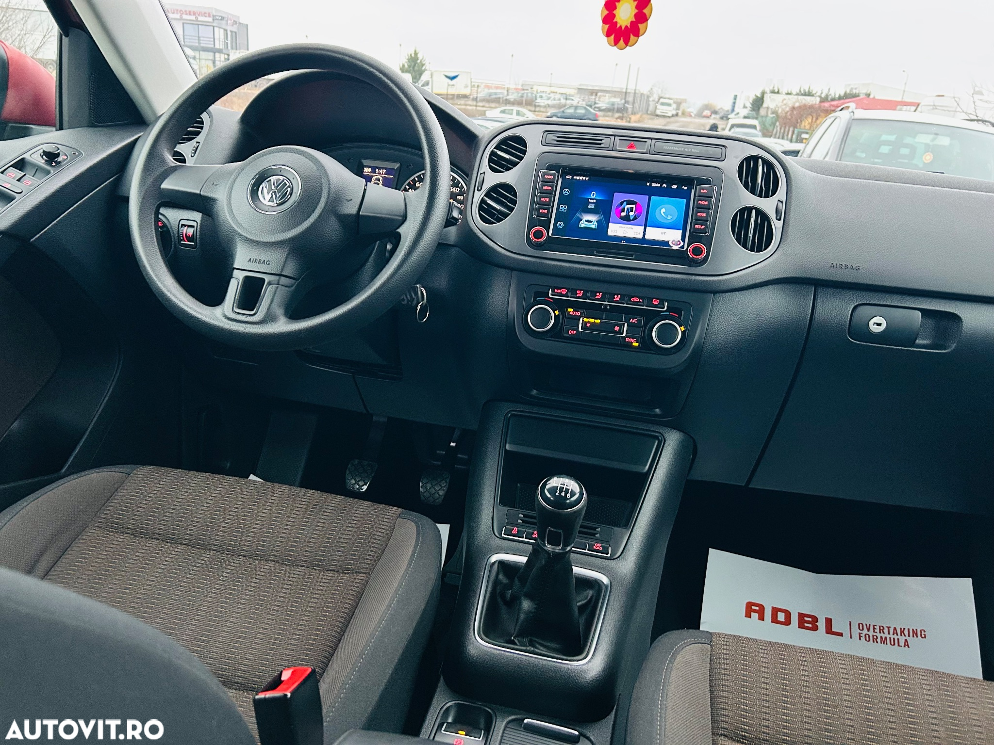 Volkswagen Tiguan 2.0 TDI 4Motion Track & Field - 3