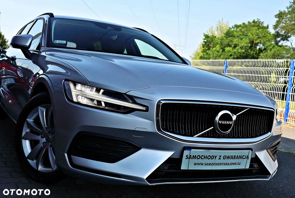 Volvo V60 B4 D Momentum - 10