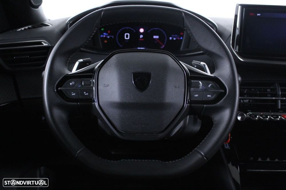 Peugeot 2008 1.2 PureTech Allure EAT8 - 19