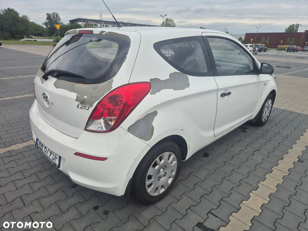 Hyundai i20 1.25 Classic + - 5