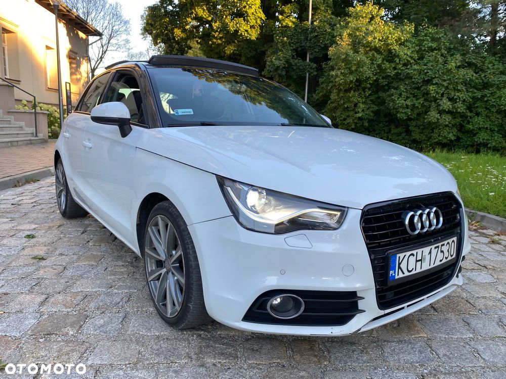 Audi A1 1.6 TDI Attraction S tronic - 1