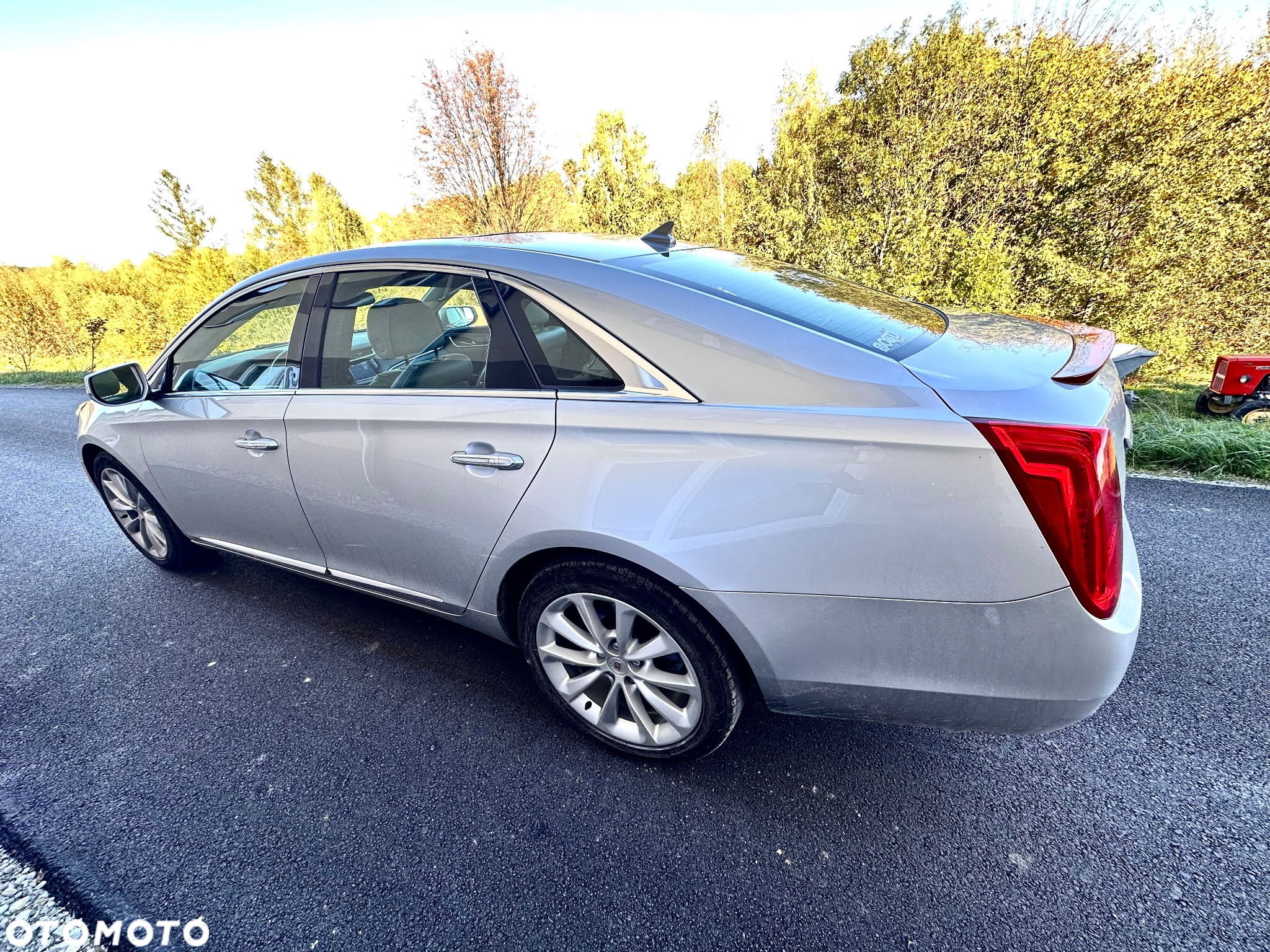 Cadillac XTS - 11