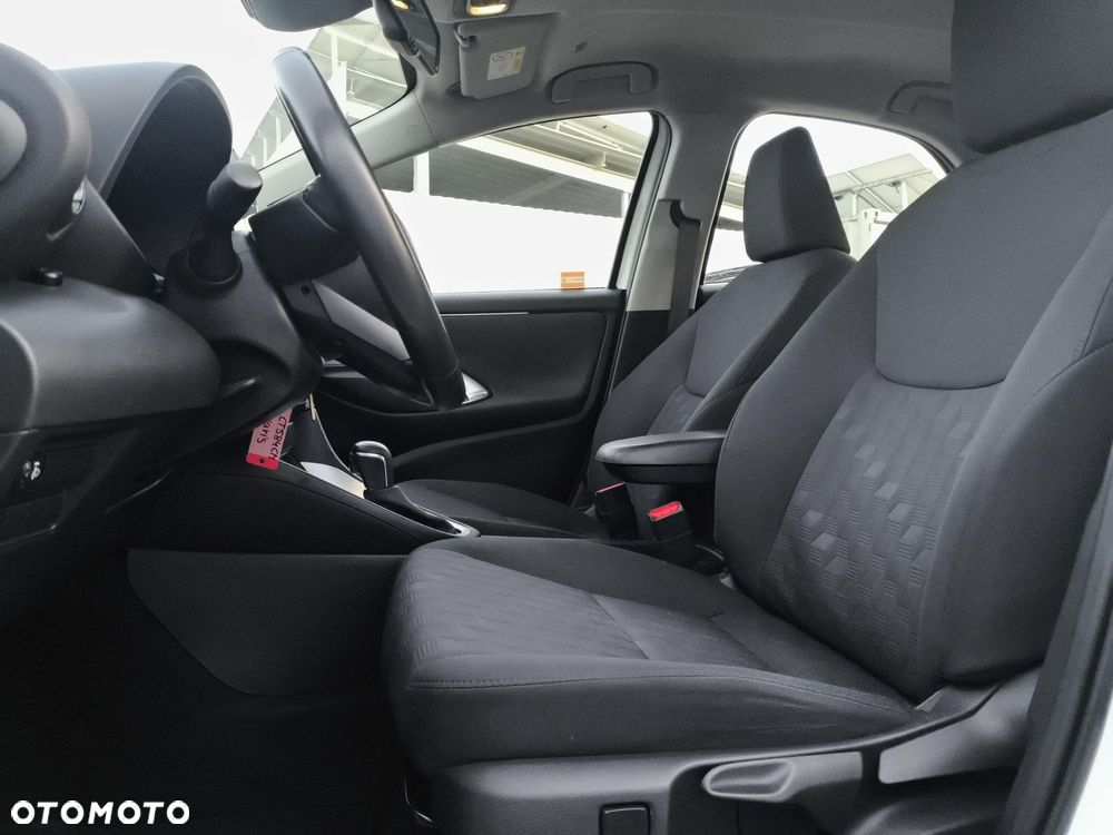 Toyota Yaris - 15