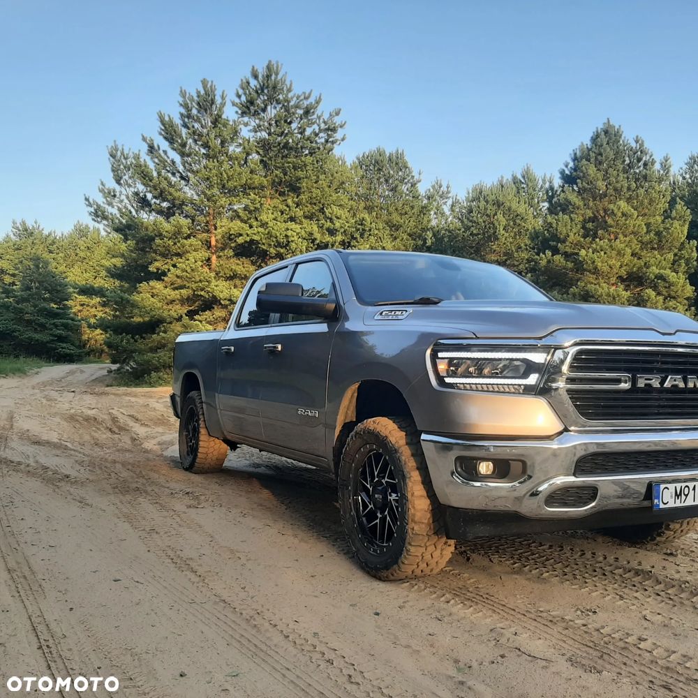 RAM 1500 Crew Cab Shortbed Bighorn - 8