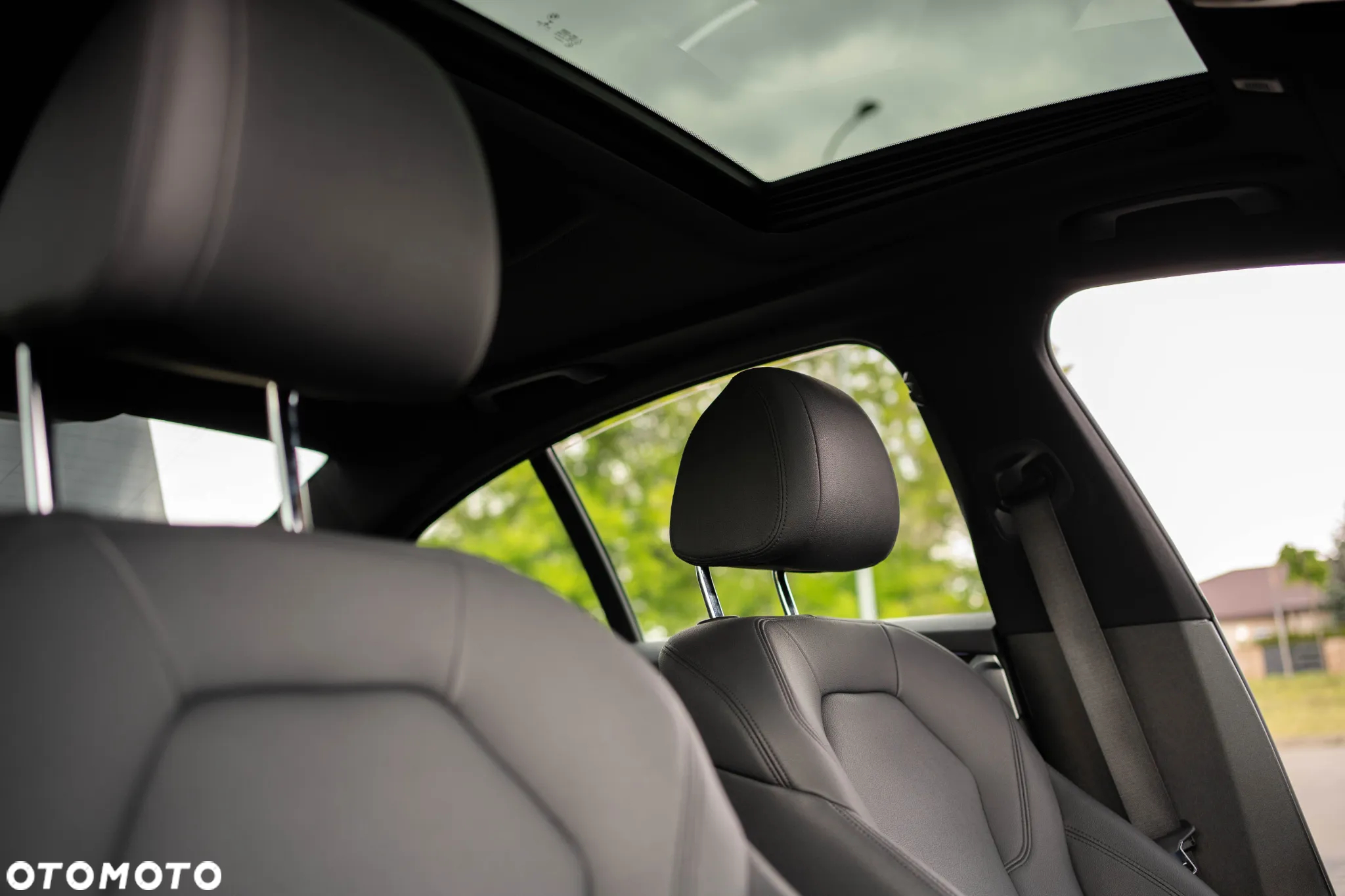 BMW Seria 5 530i GPF xDrive - 11