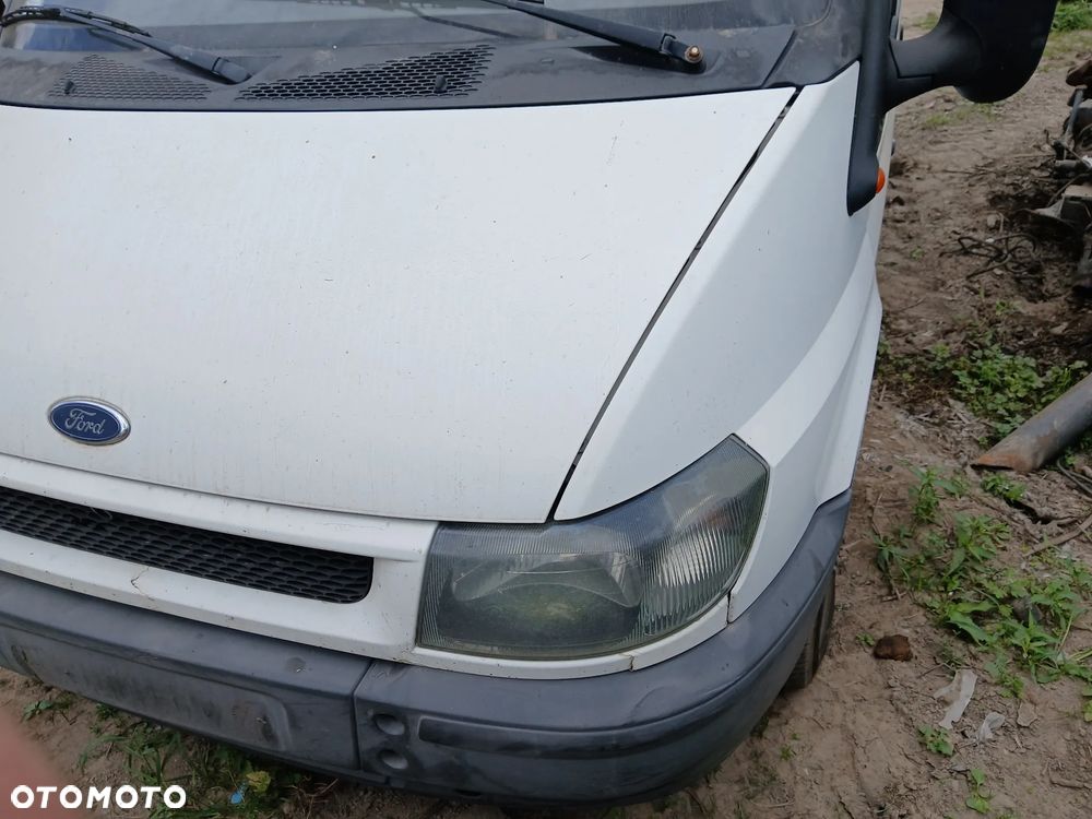 FORD TRANSIT MK5 73 fotel fotele kanapa deska kokpit podsufitka boczek boczki klamka podłokietnik