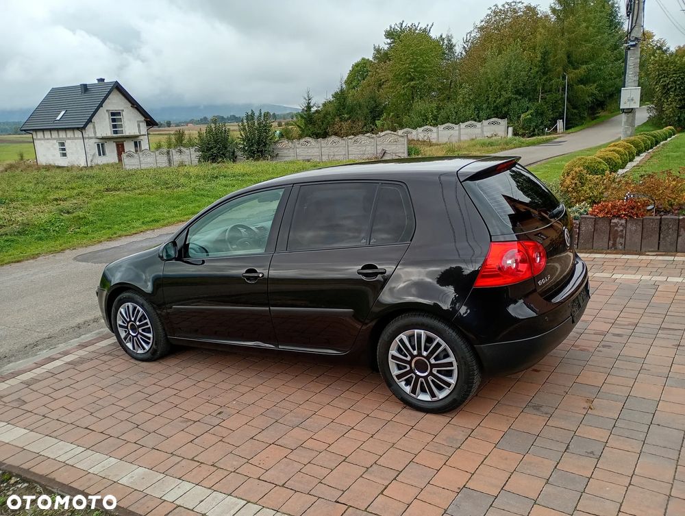 Volkswagen Golf 1.6 Comfortline - 5
