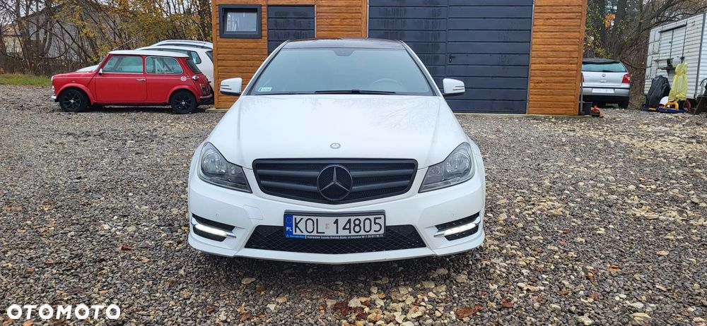 Mercedes-Benz Klasa C 180 (BlueEFFICIENCY) - 2