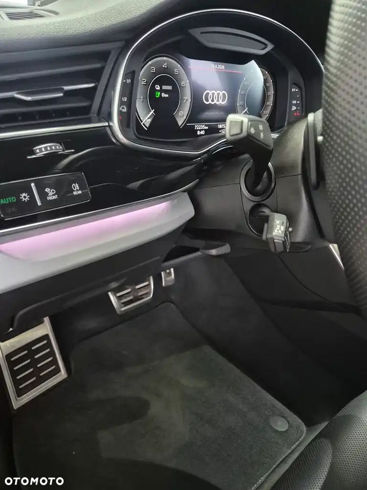 Audi Q8 - 7