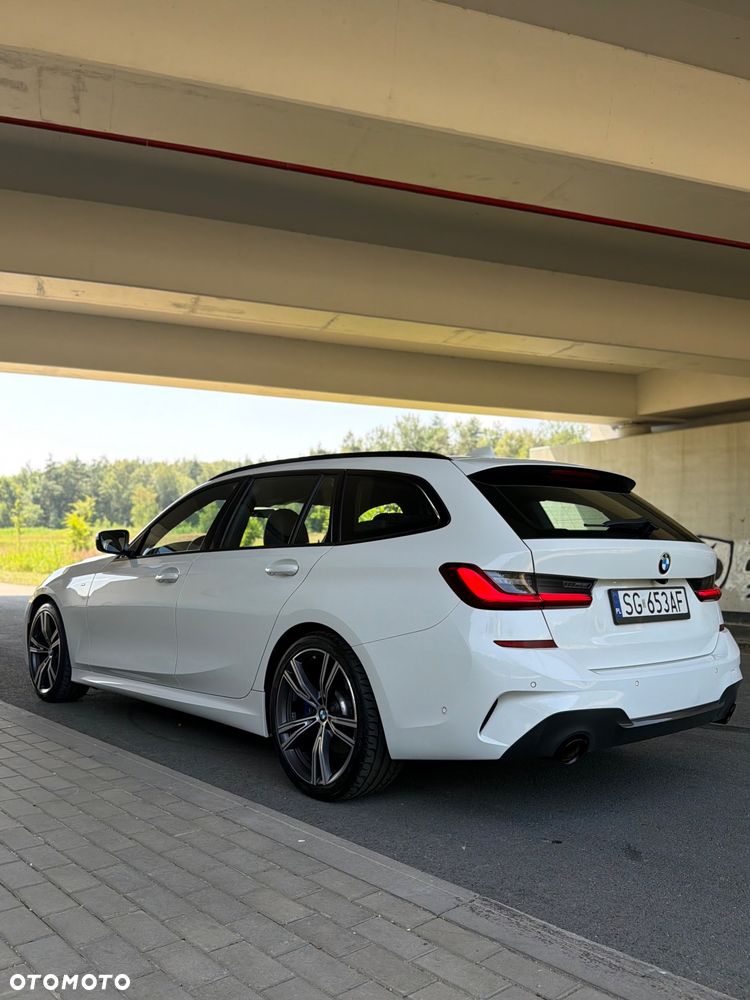 BMW Seria 3 320i M Sport - 1