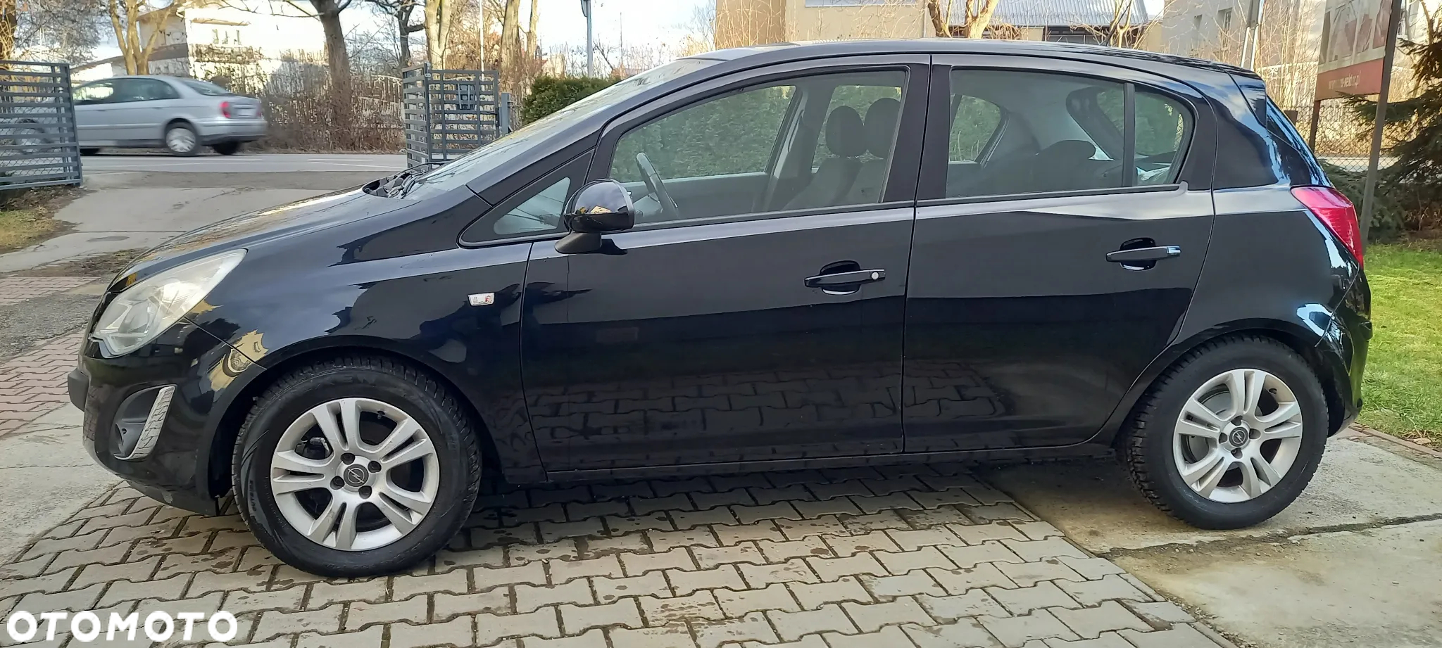 Opel Corsa 1.2 16V Color Edition - 8