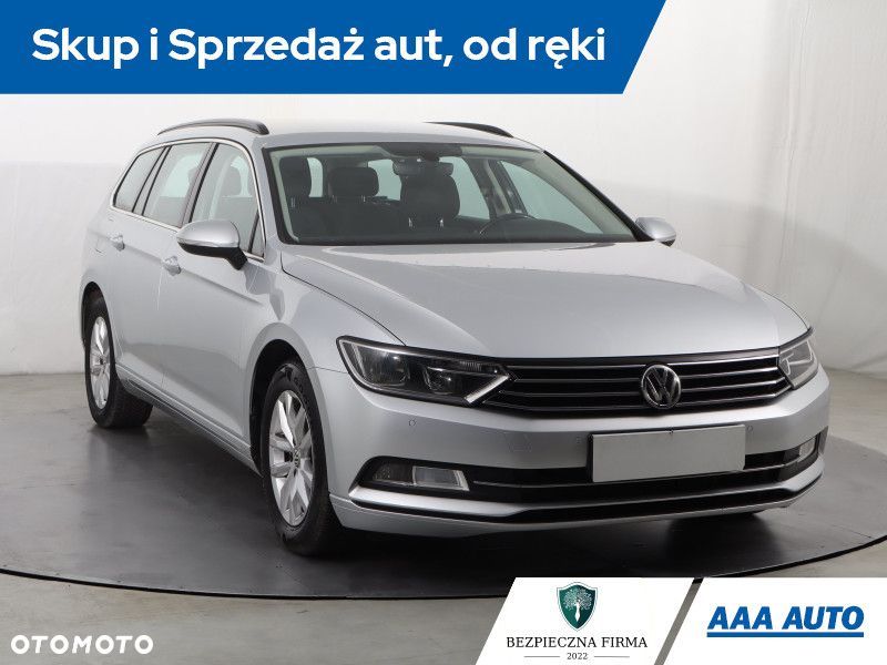 Volkswagen Passat Variant - 3