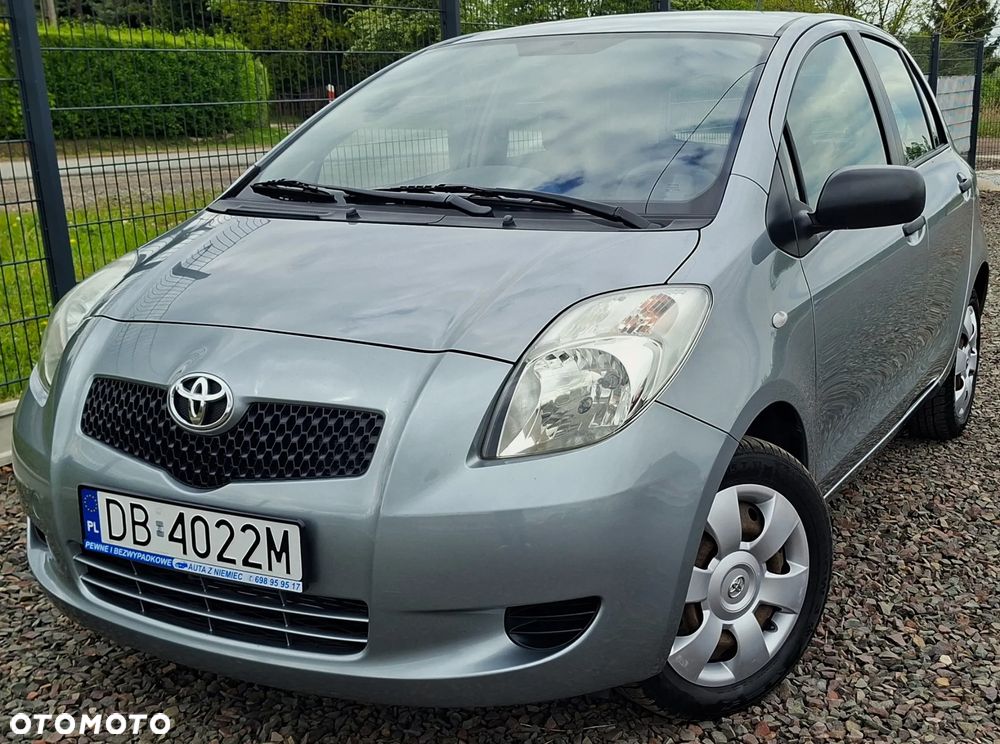 Toyota Yaris 1.0 VVT-i Luna - 2
