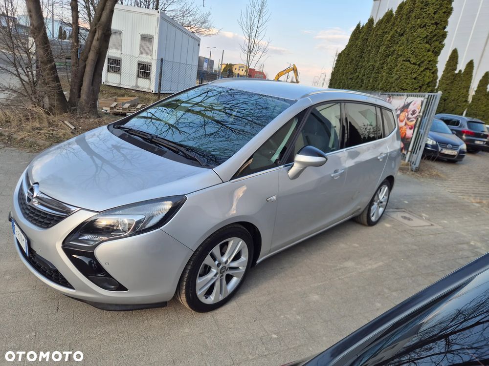 Opel Zafira Tourer 2.0 CDTI Automatik Edition - 2