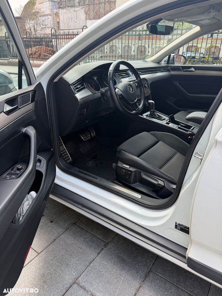 Volkswagen Passat Alltrack 2.0 TDI SCR 4Motion DSG (BMT) - 12