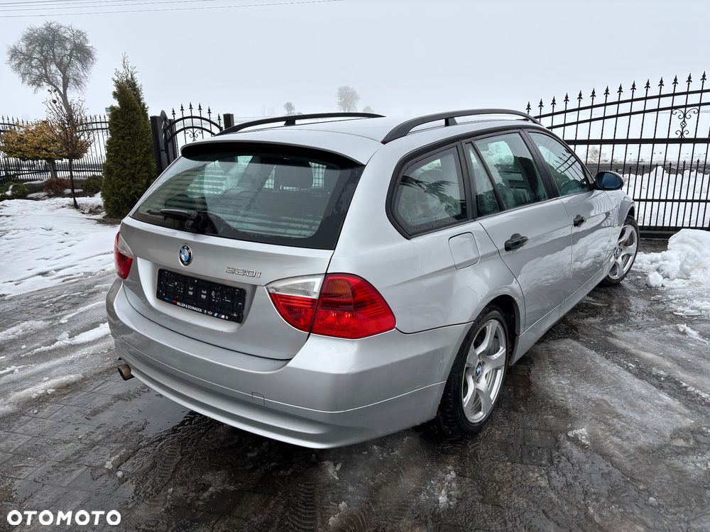 BMW Seria 3 ver-320i - 3