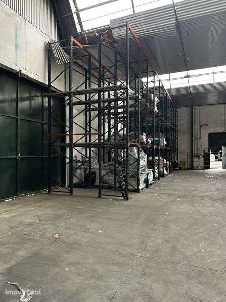 Aluguer de Armazens - Grande imagem: 3/8