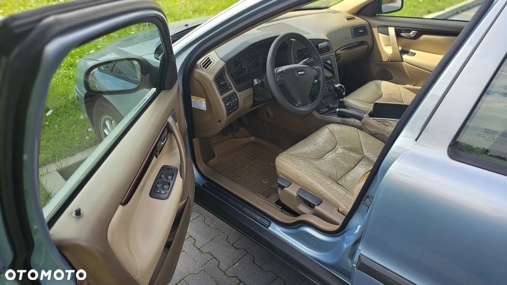 Volvo S60 2.4 Comfort - 13
