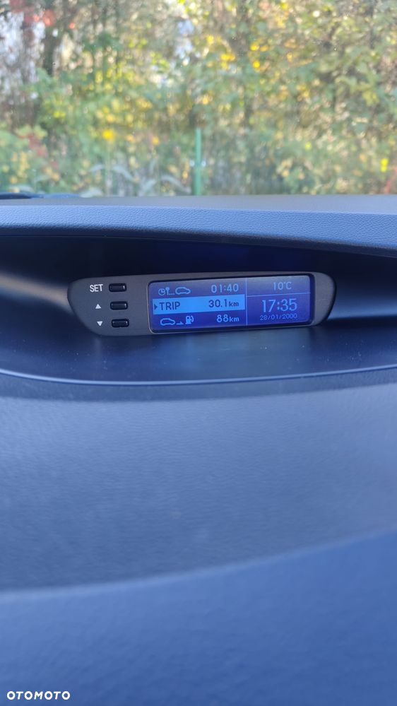 Hyundai i20 - 17