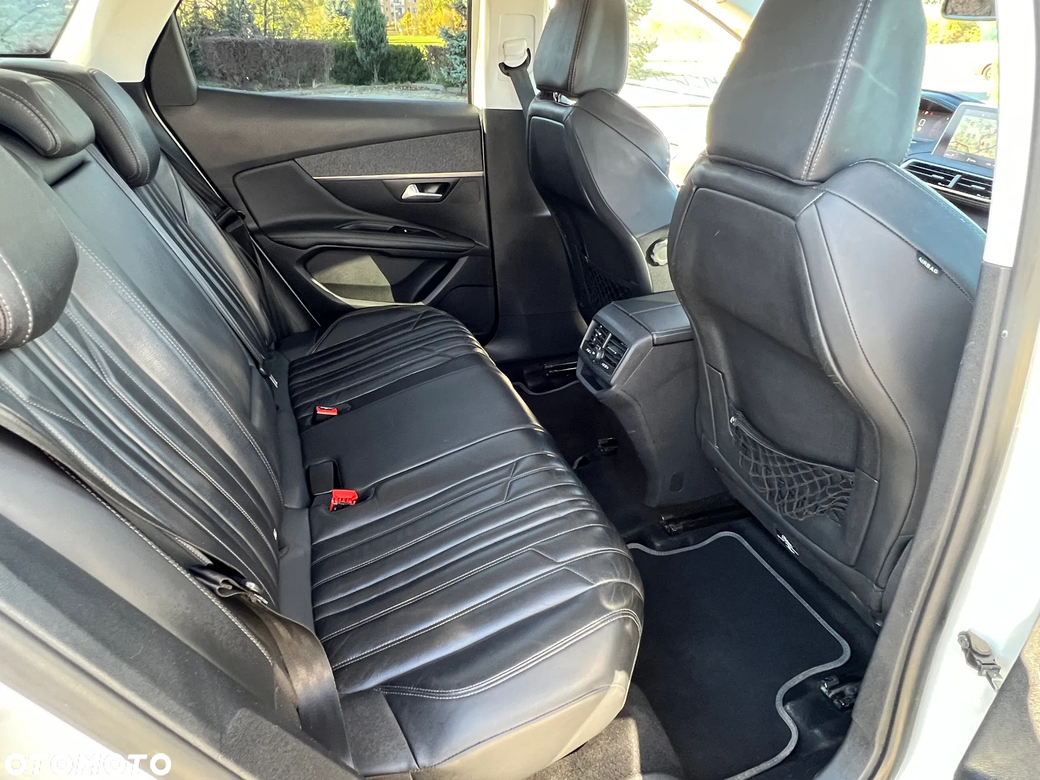 Peugeot 3008 BlueHDi 120 Stop & Start EAT6 Allure - 25