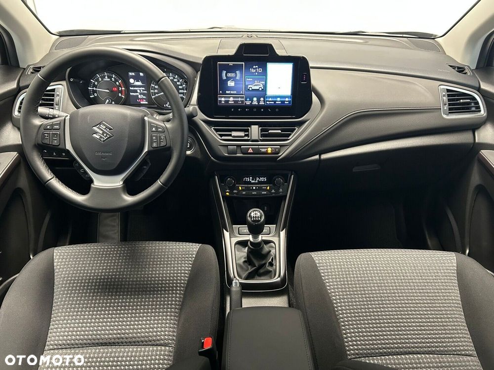 Suzuki S-Cross - 10